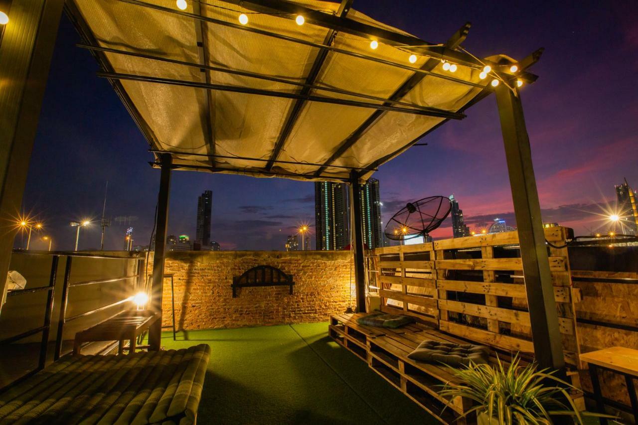 The Bridge Hostel 曼谷 外观 照片