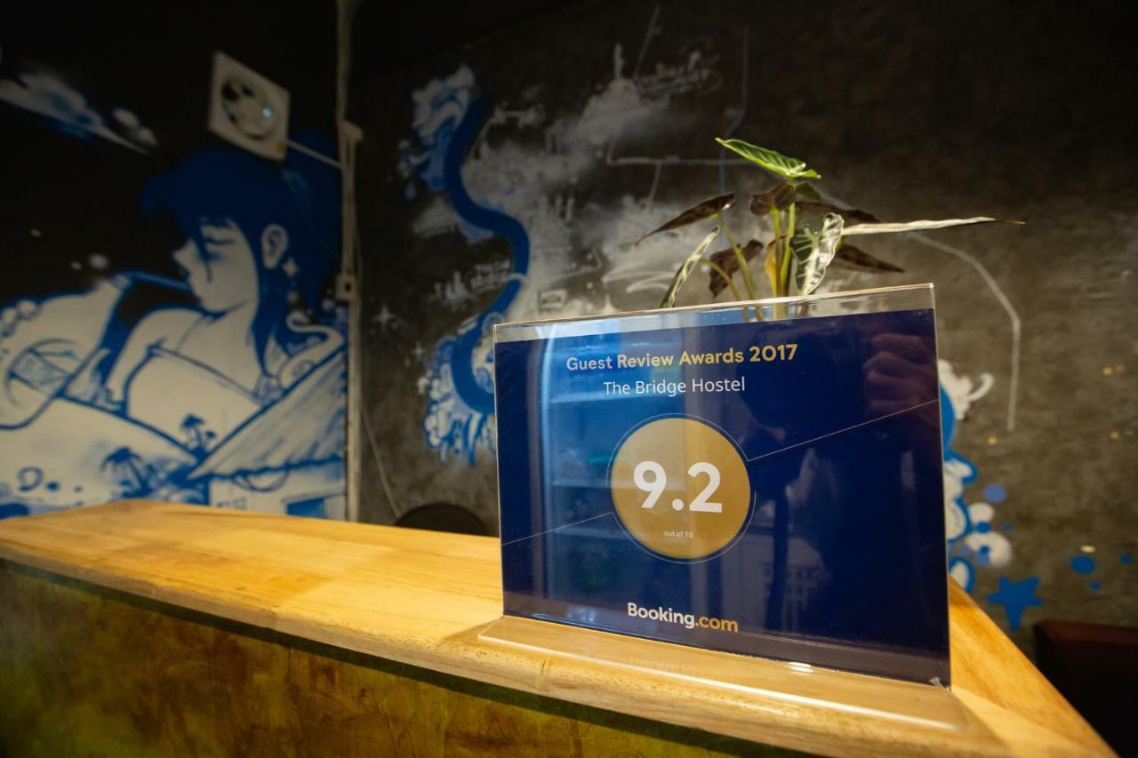 The Bridge Hostel 曼谷 外观 照片