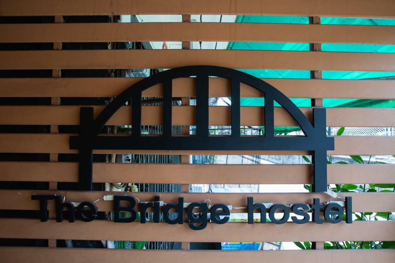 The Bridge Hostel 曼谷 外观 照片