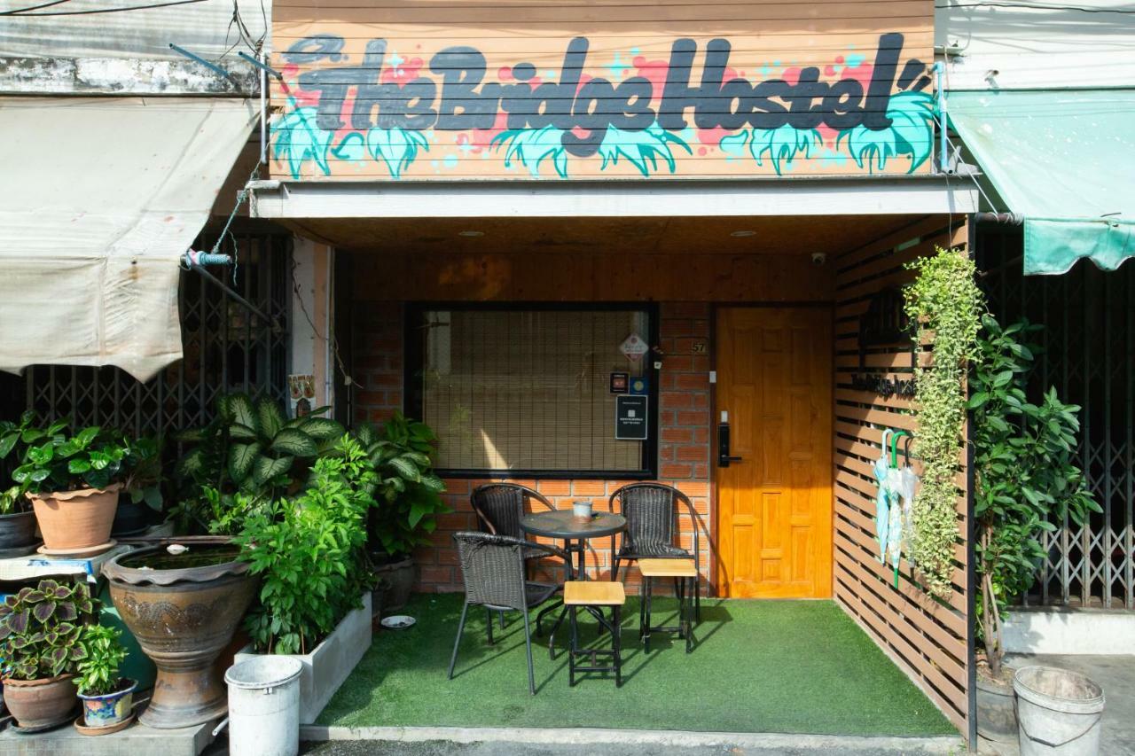 The Bridge Hostel 曼谷 外观 照片