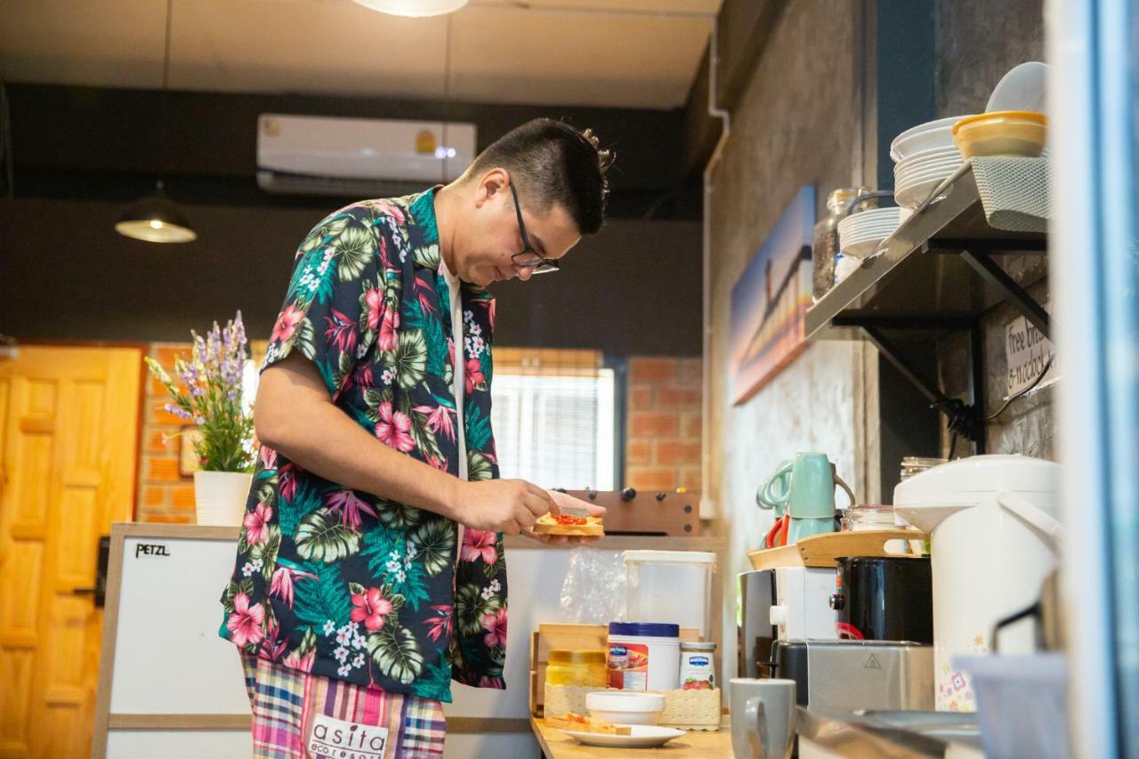 The Bridge Hostel 曼谷 外观 照片