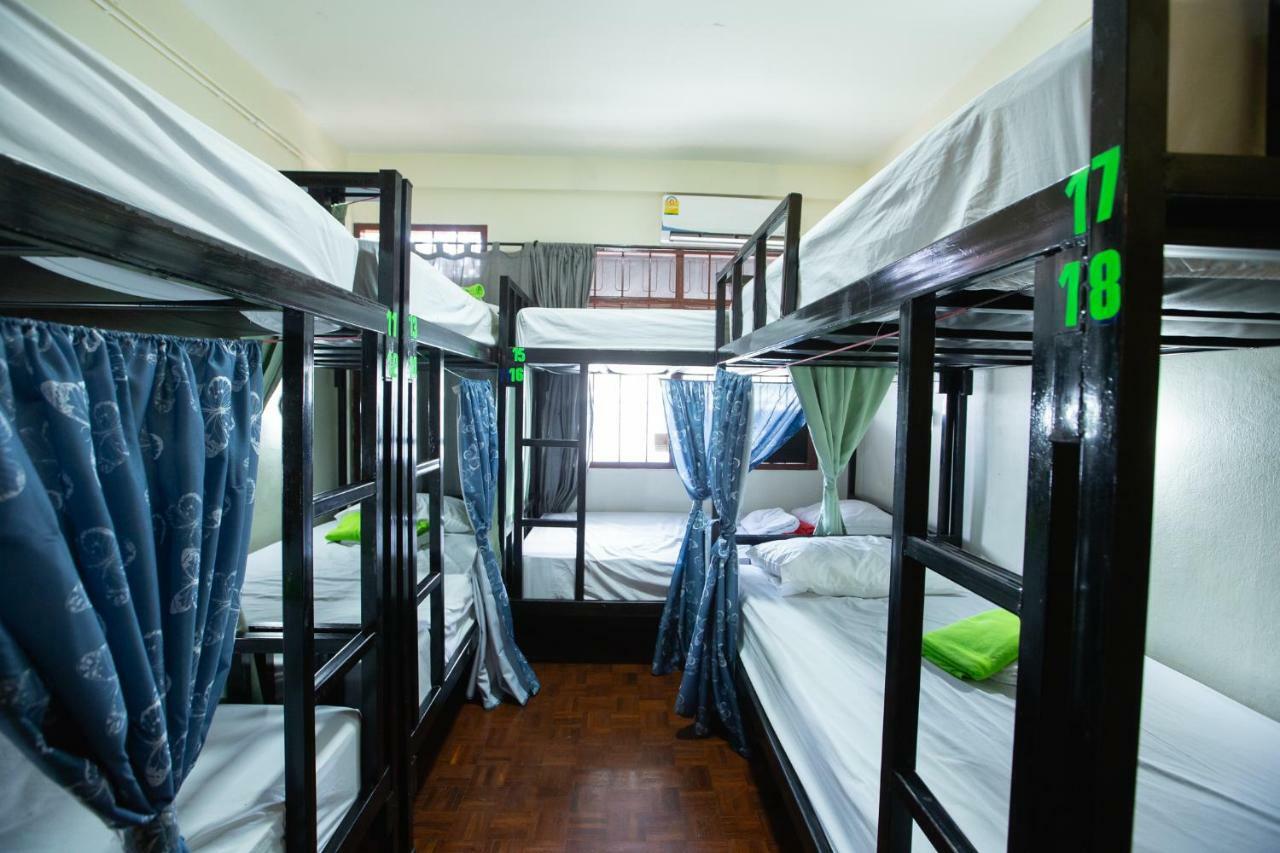 The Bridge Hostel 曼谷 外观 照片
